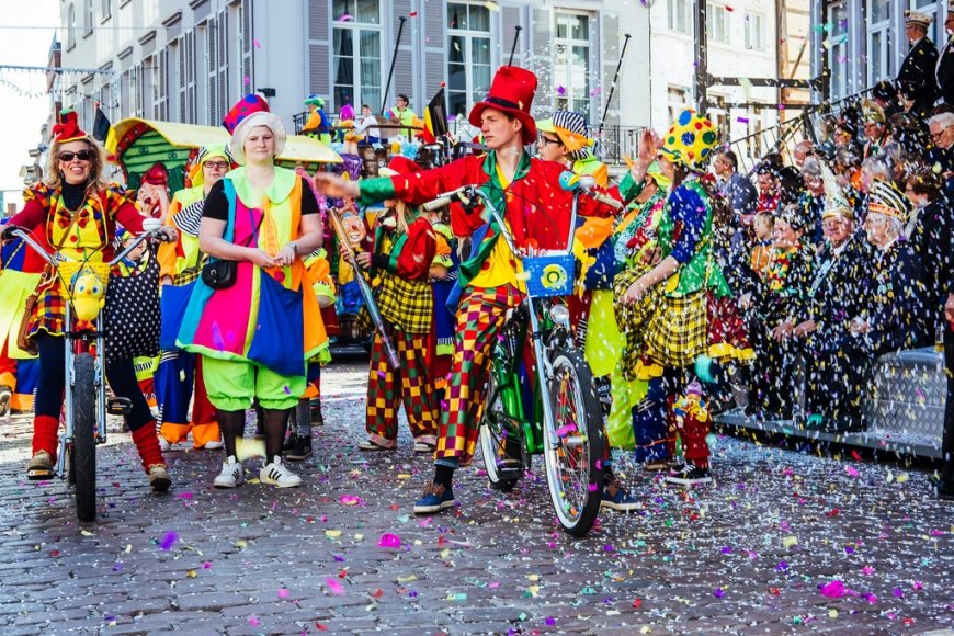 10 x Carnaval in - Den Bosch City
